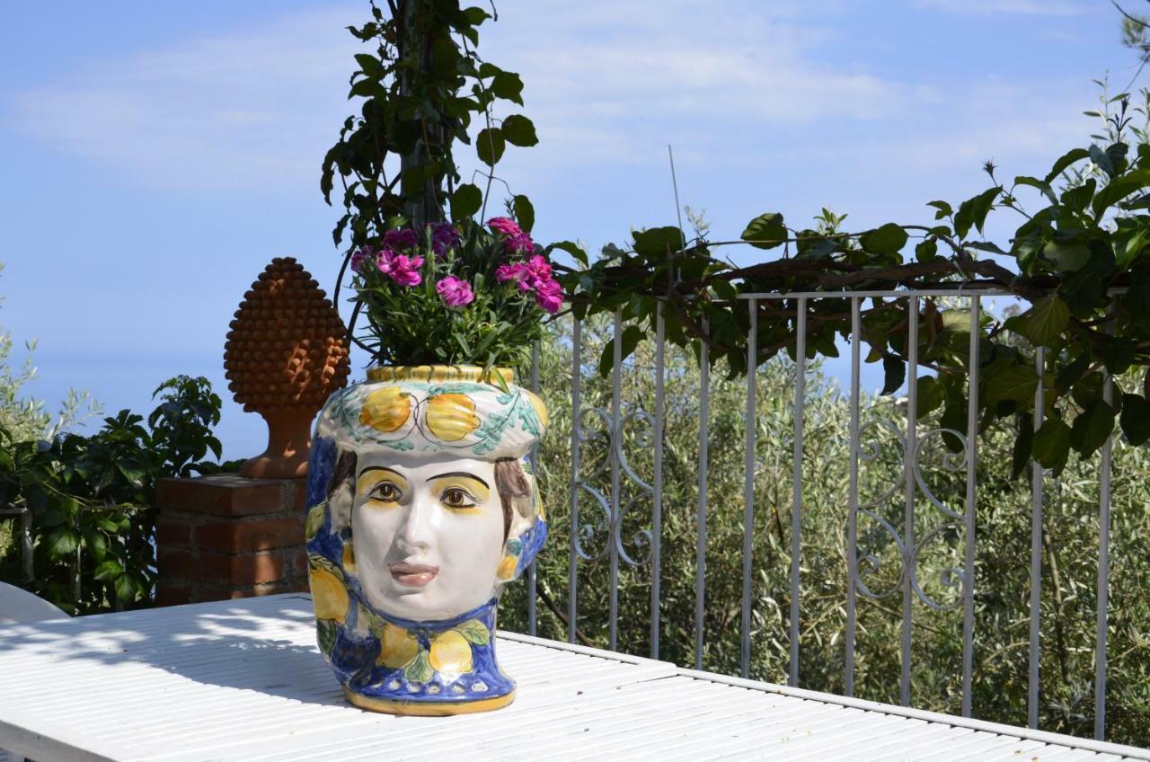 Casa Il Faro Villa Con Piscina Castelmola Luaran gambar