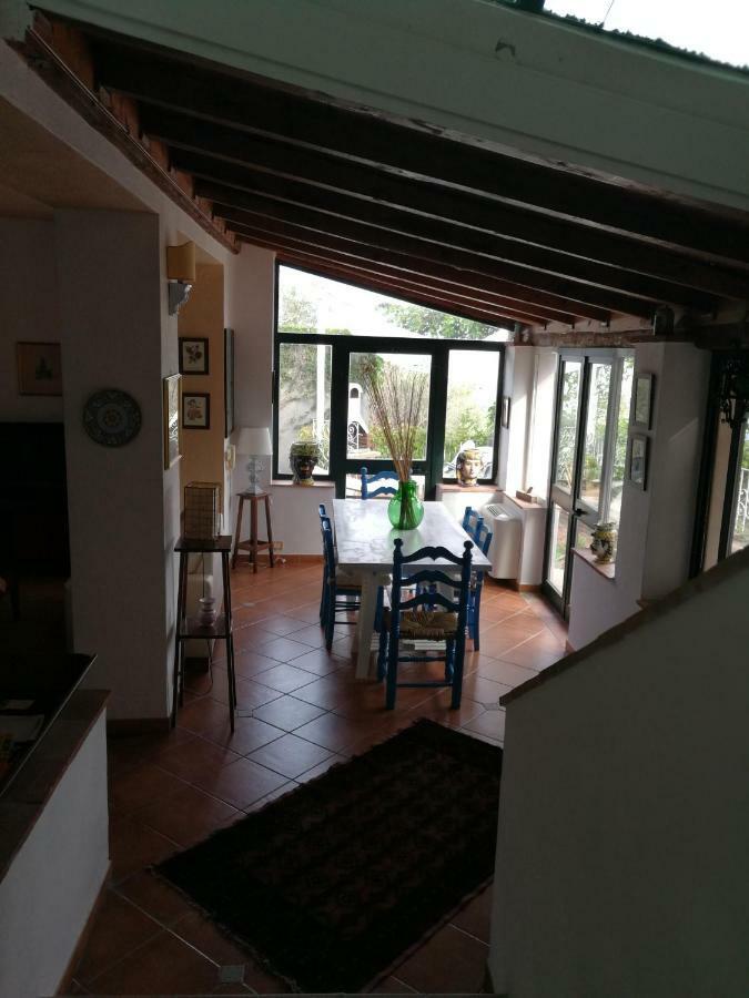 Casa Il Faro Villa Con Piscina Castelmola Luaran gambar